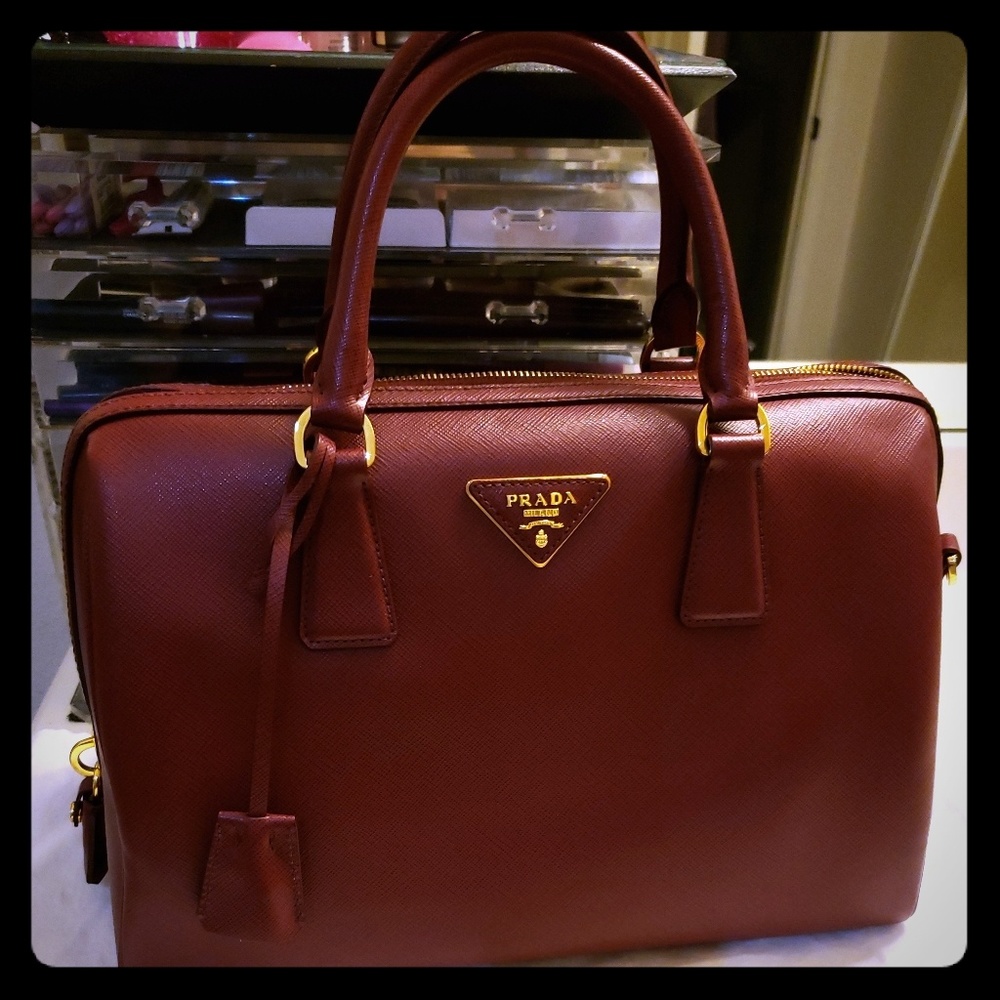 *SOLD ❤ Prada Saffiano Lux Bauletto BL0823
